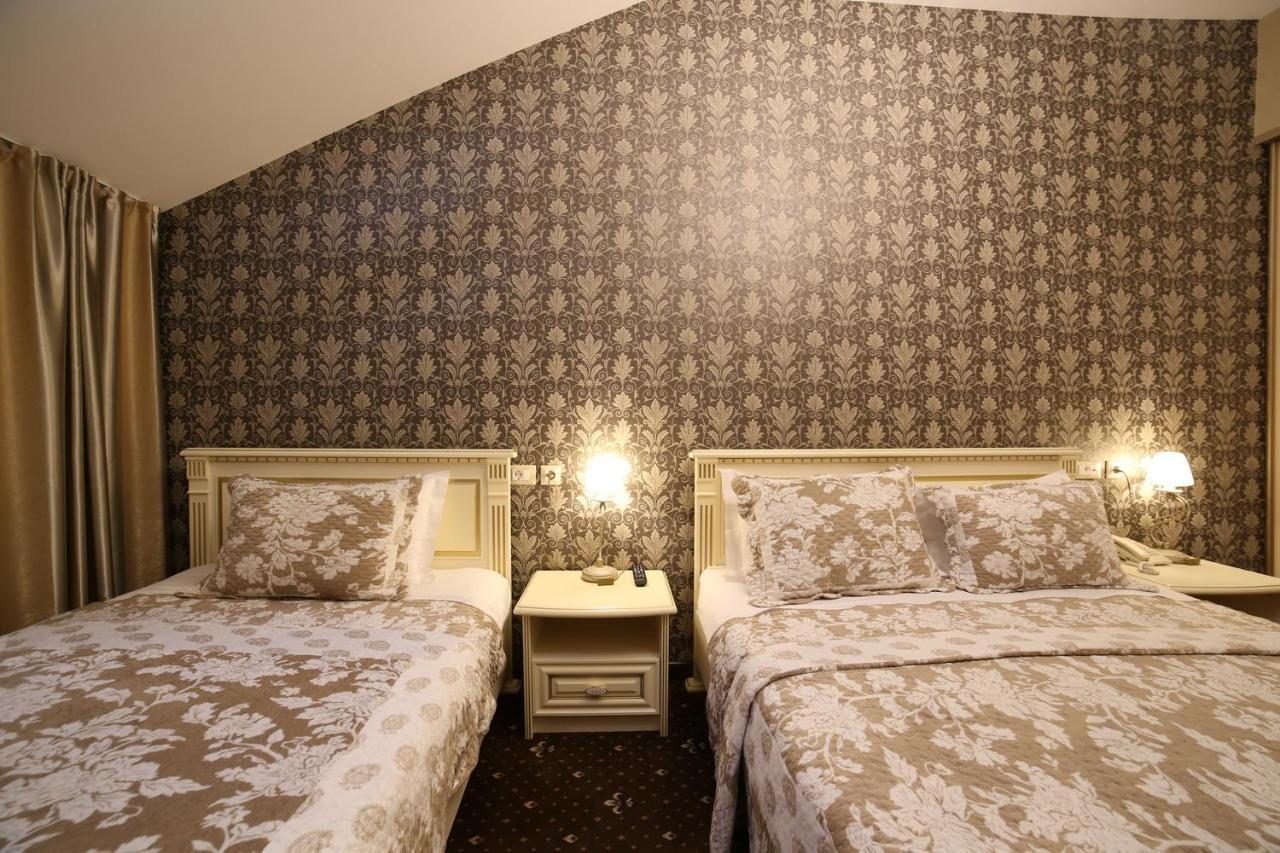 Vintage Hotel โอเดสซา ภายนอก รูปภาพ