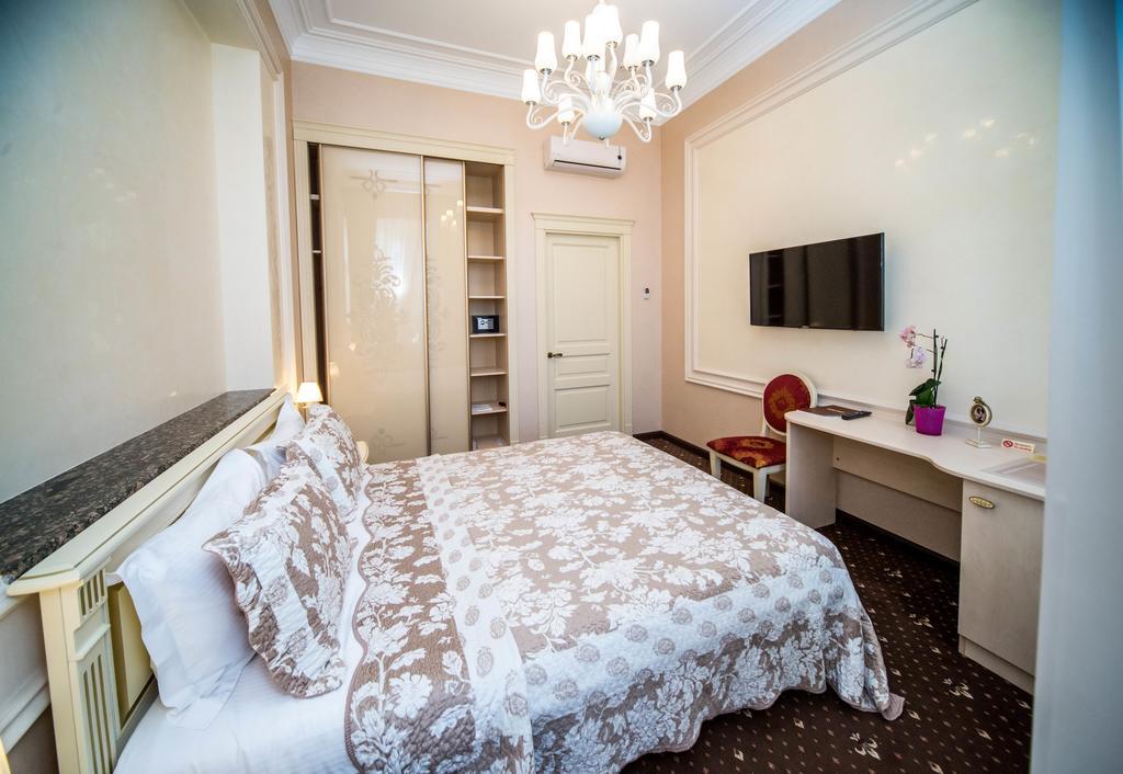 Vintage Hotel โอเดสซา ภายนอก รูปภาพ