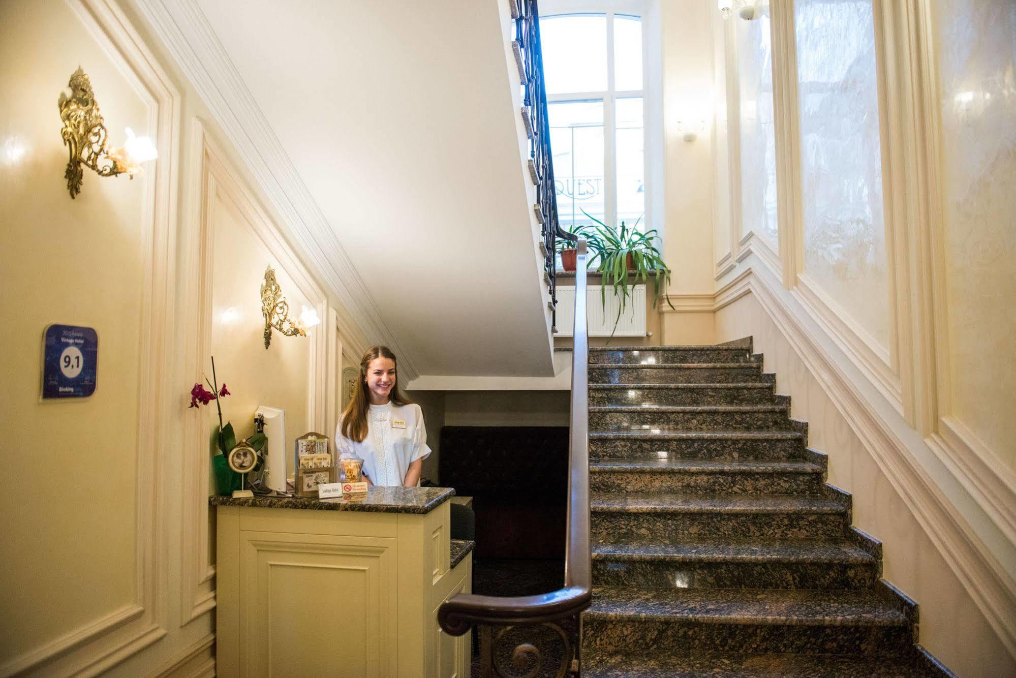 Vintage Hotel โอเดสซา ภายนอก รูปภาพ