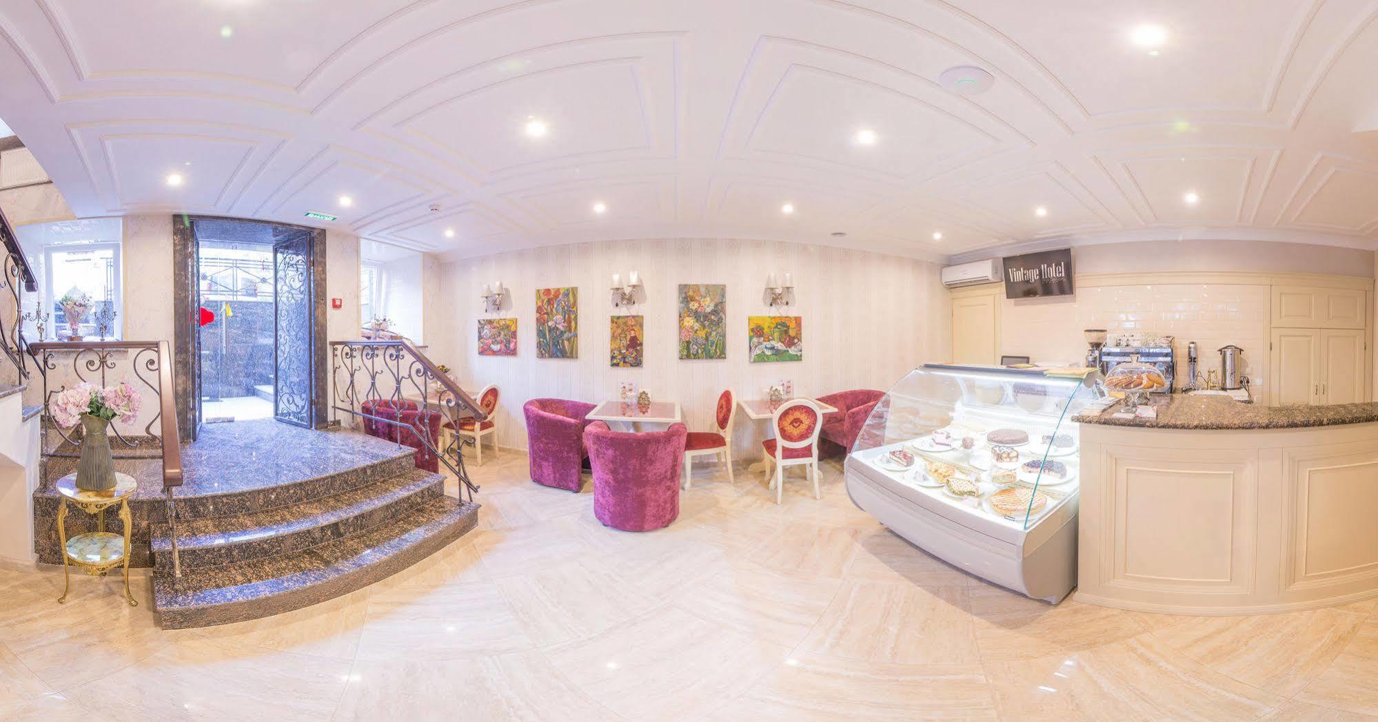 Vintage Hotel โอเดสซา ภายนอก รูปภาพ